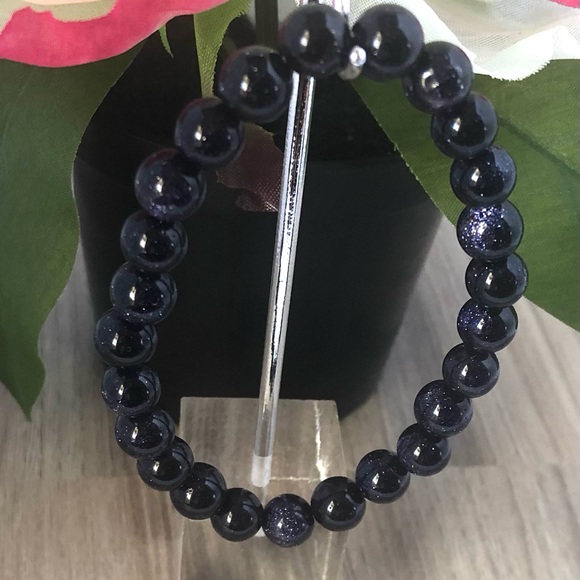 Blue Sandstone Natural Stone Beads Stretchable Bracelet 7" - 8mm Beads Best gift - Picture 1 of 3